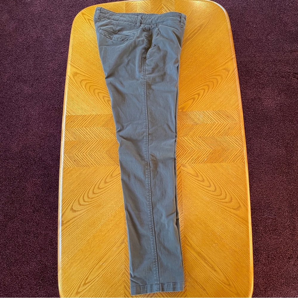 Men's Green Chino Pants NN07
